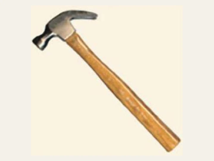 Carpenter hammer with wood handle as pictured in the supplied catalogue