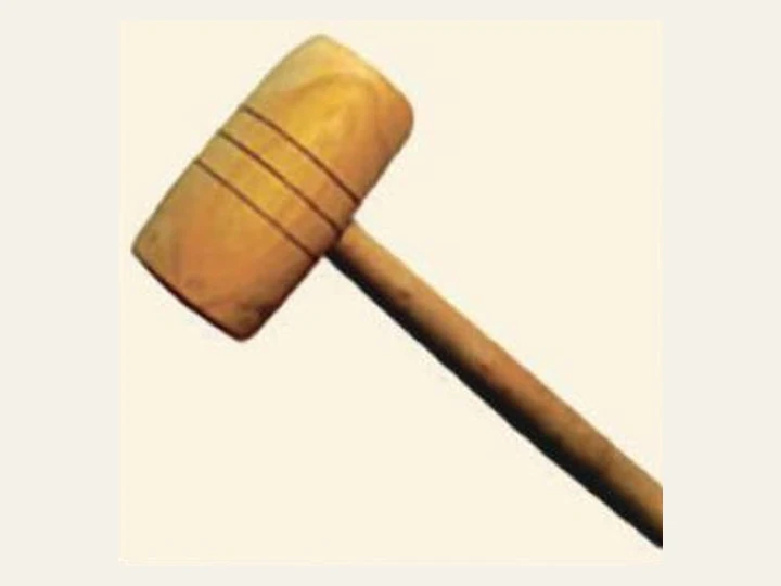 Wooden mallet as pictured in the supplied catalogue