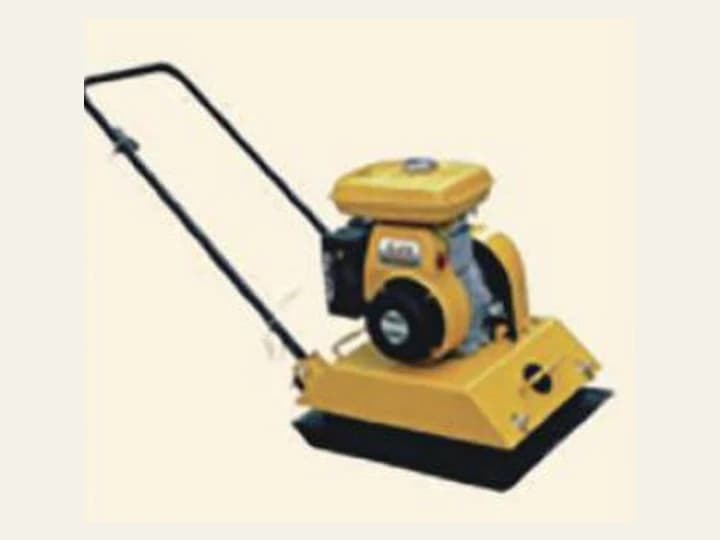 Plate compactor C-120 as pictured in the supplied catalogue